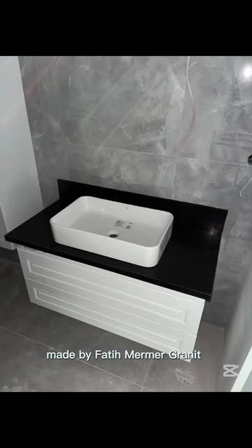 Modern Banyolara Şıklık Katacak Kuvars Tezgah ve Çanak Lavabo Kombinasyonu